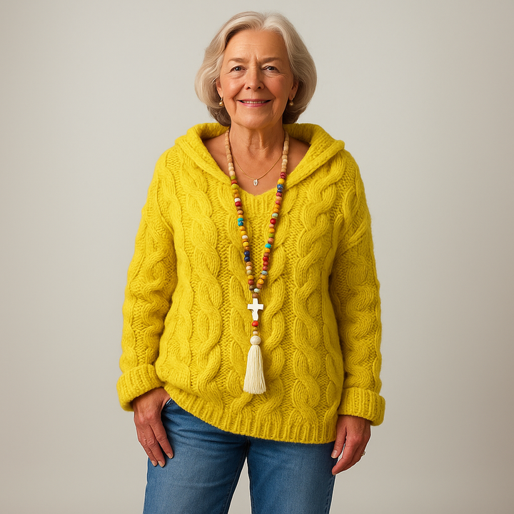 Saela & Co – Cozy and Stylish Knit Hoodie