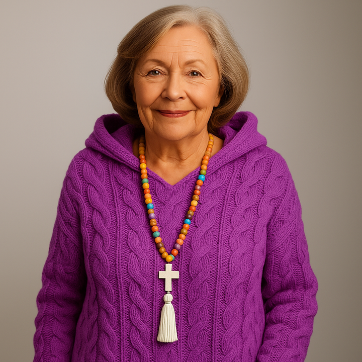 Saela & Co – Cozy and Stylish Knit Hoodie