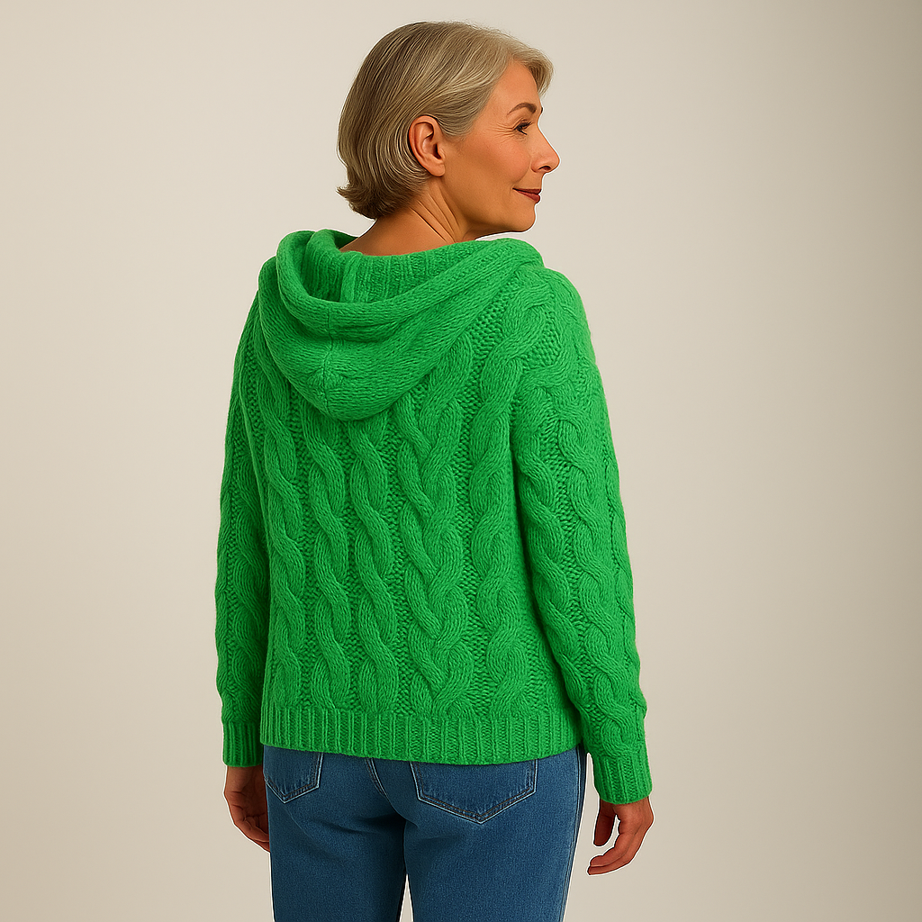 Saela & Co – Cozy and Stylish Knit Hoodie