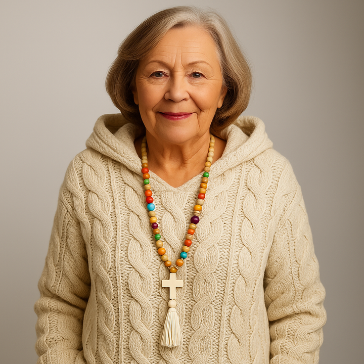 Saela & Co – Cozy and Stylish Knit Hoodie