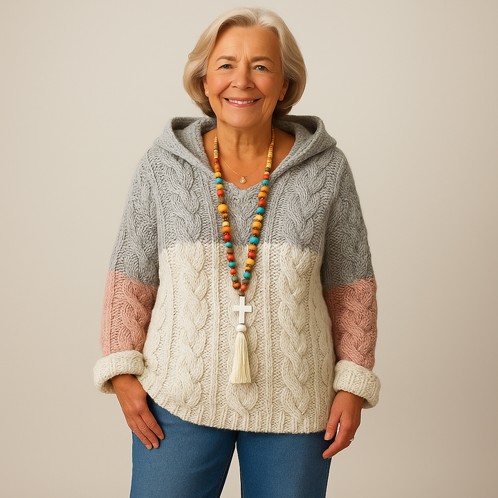 Saela & Co – Cozy and Stylish Knit Hoodie
