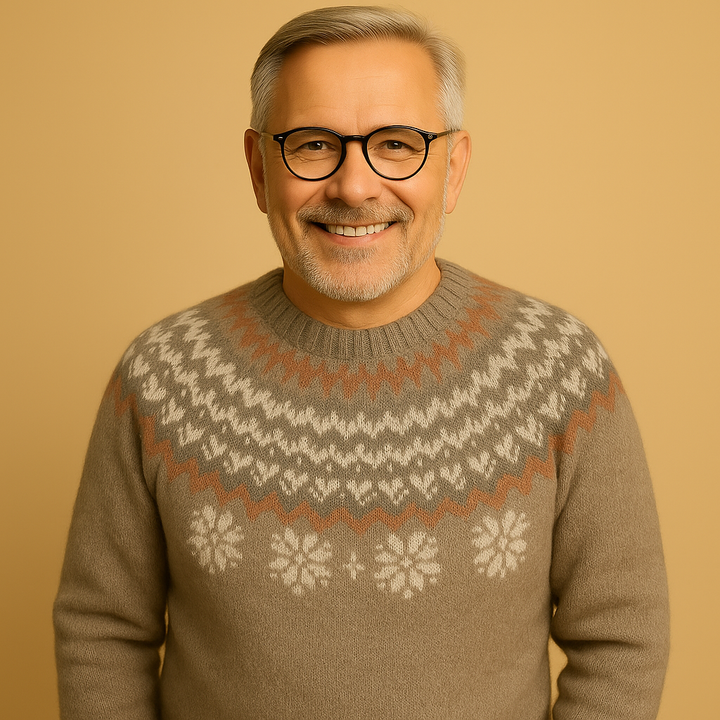 Saela & Co - Timeless Icelandic Wool Knit Pullover