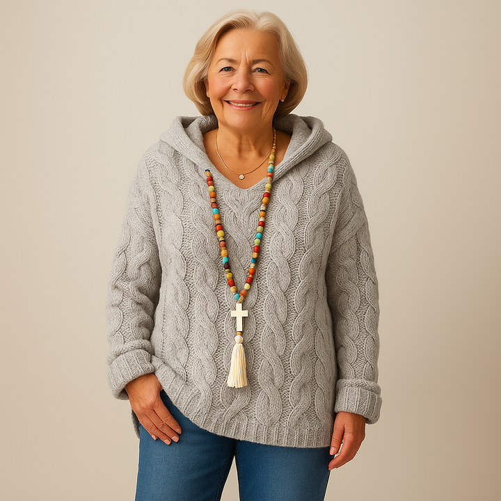 Saela & Co – Cozy and Stylish Knit Hoodie