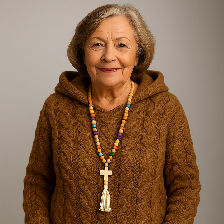 Saela & Co – Cozy and Stylish Knit Hoodie